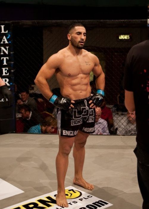 MMA (UFC) Highlight – Khalid Ismail (British Moroccan Kickboxing champion and Mixed Martial Artist)